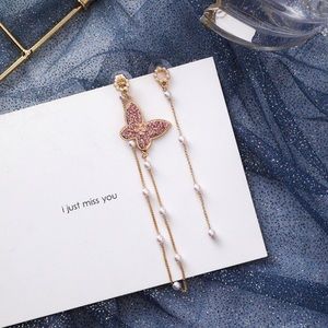 ✨New!✨ Butterfly 🦋 Pearl Dangle Earrings!